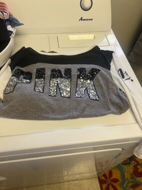 PINK Victoria's Secret  Long-Sleeve Sequin Logo Top - Black, Gray & White